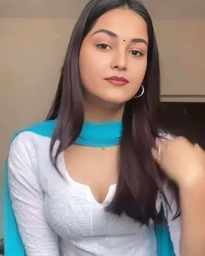 Escort In Gandevi